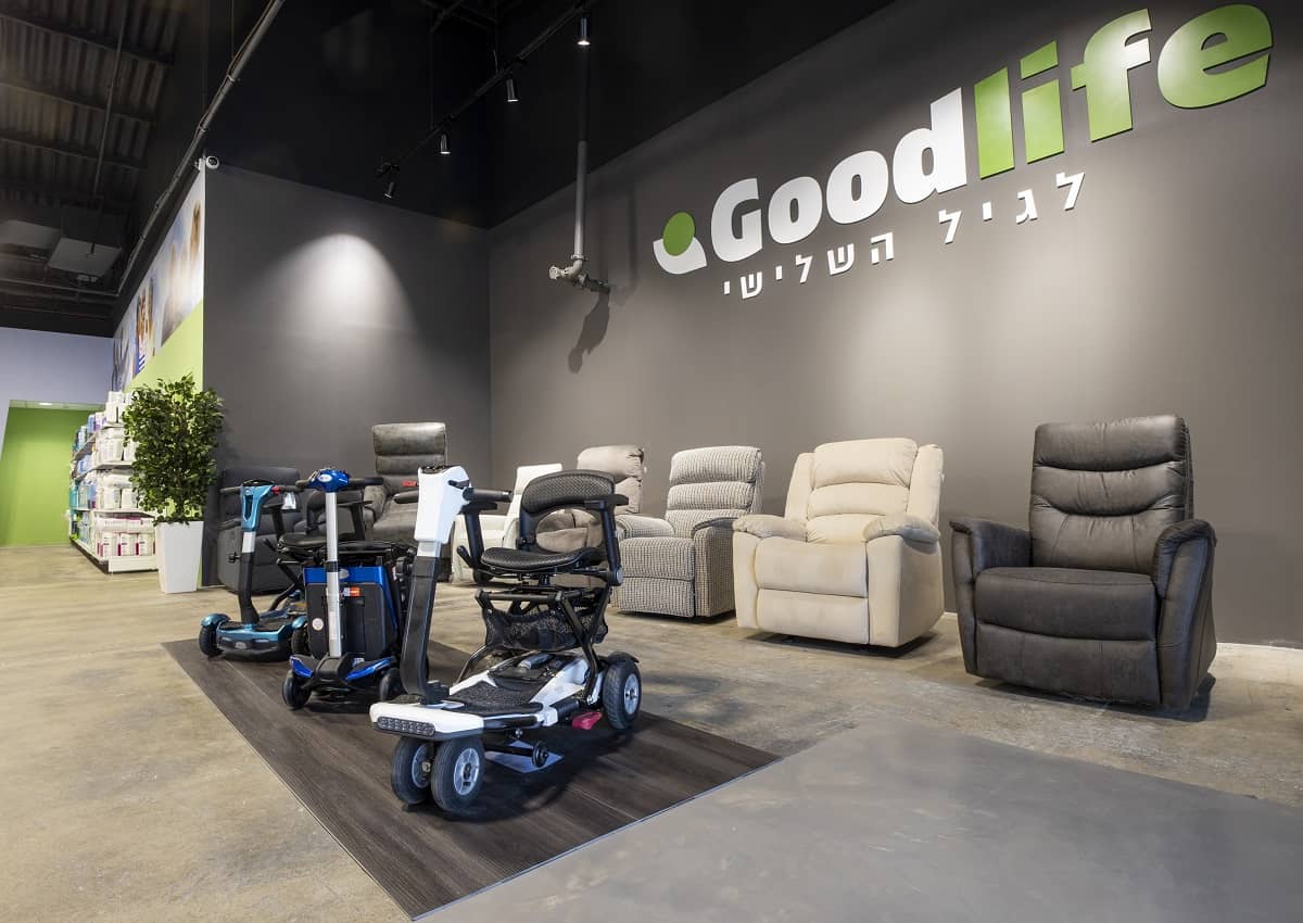 "SuperPharm" buys 10 of the "Good Life" chain, which specializes in