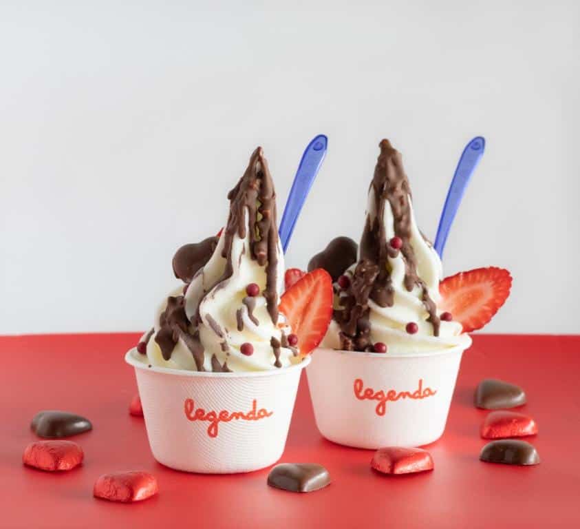 The chain of ice cream parlors “Lagenda” presents Valentine’s Day, the sweetest and most romantic day of the year: “EPICAKE ICE CREAM”.